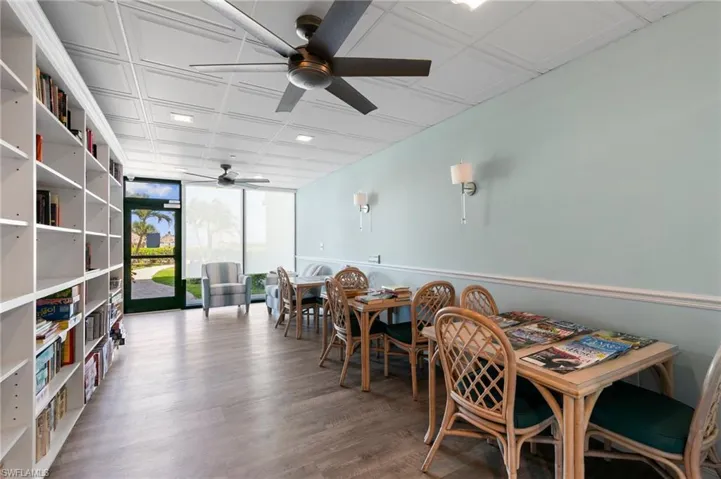 180 Seaview Ct 314, Marco Island, Florida 34145