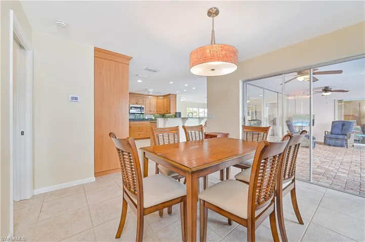 829 SE 41st  ST, Cape Coral, FL 33904