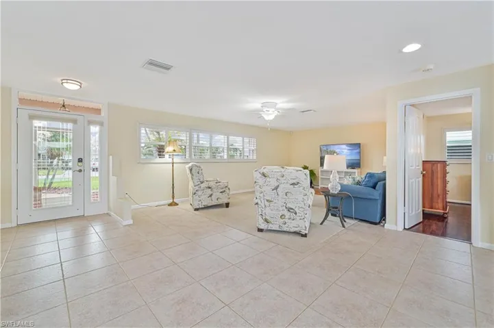 829 SE 41st  ST, Cape Coral, FL 33904