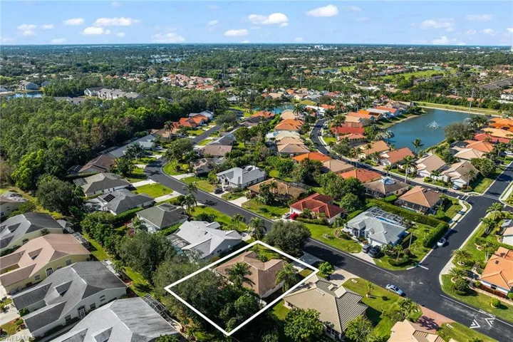 1100 Moon Lake Dr, Naples Fl 34104