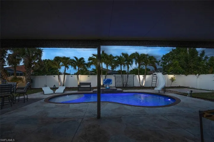 A view from the lanai with the ELECTRIC ROOL_DOWN SCREENS