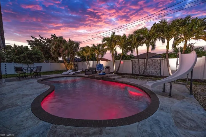 Your tropical oasis for entertaining and enjoying family time