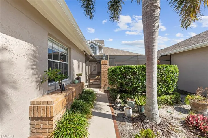 Walk way to front courtyard entry