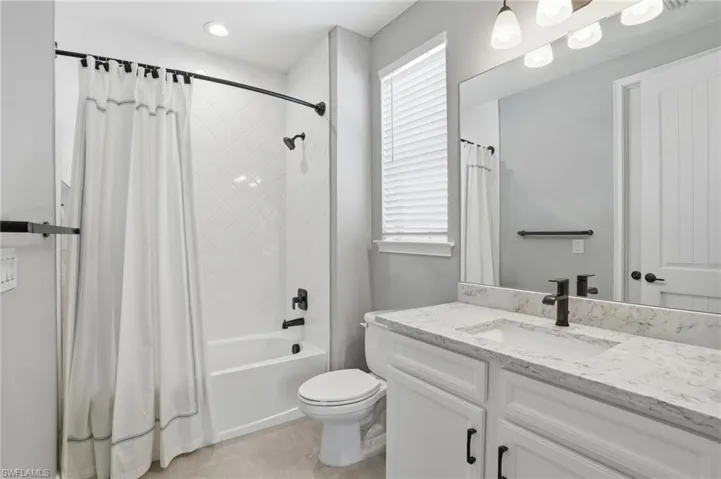 3549 Pilot Cir, Naples, Florida 34120