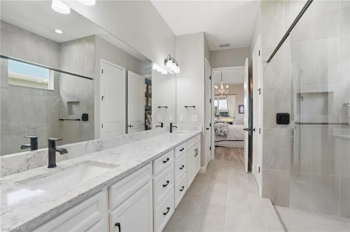 3549 Pilot Cir, Naples, Florida 34120