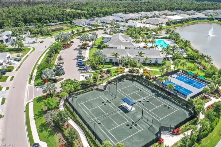 8980 Mustique Ln, Naples, Florida 34114
