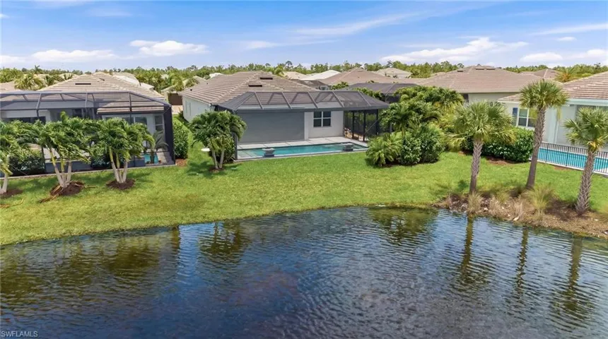 8980 Mustique Ln, Naples, Florida 34114