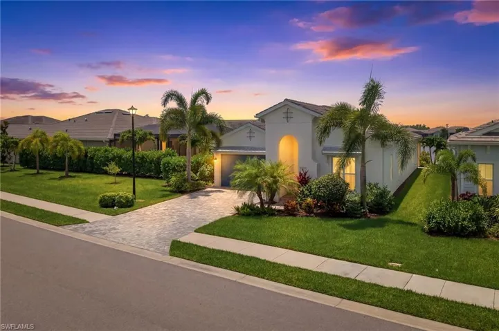 8980 Mustique Ln, Naples, Florida 34114