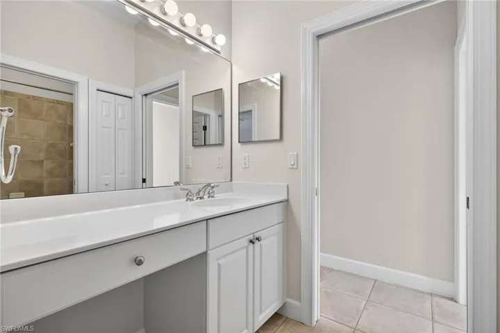 8968 Morgan Ct, Naples, Florida 34113