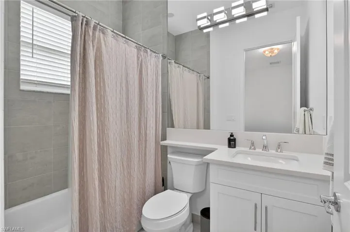 12030  Azalea  WAY, Naples, FL 34120
