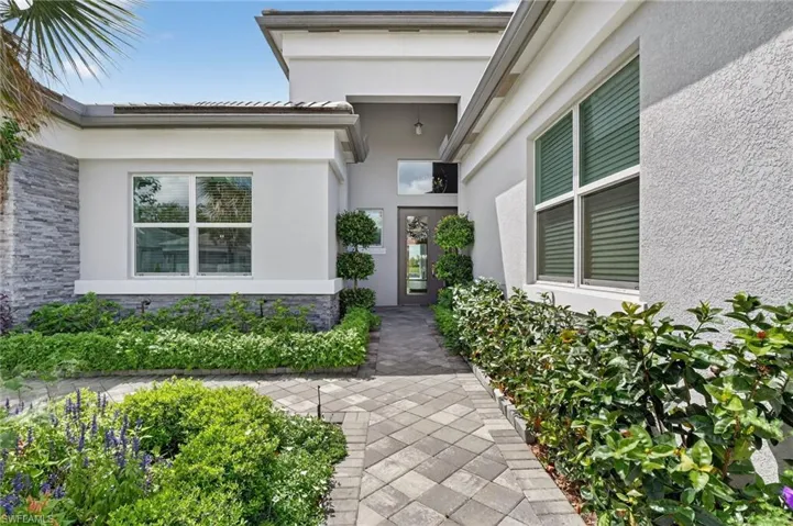 12030  Azalea  WAY, Naples, FL 34120