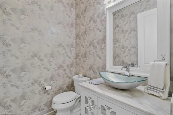 12030  Azalea  WAY, Naples, FL 34120