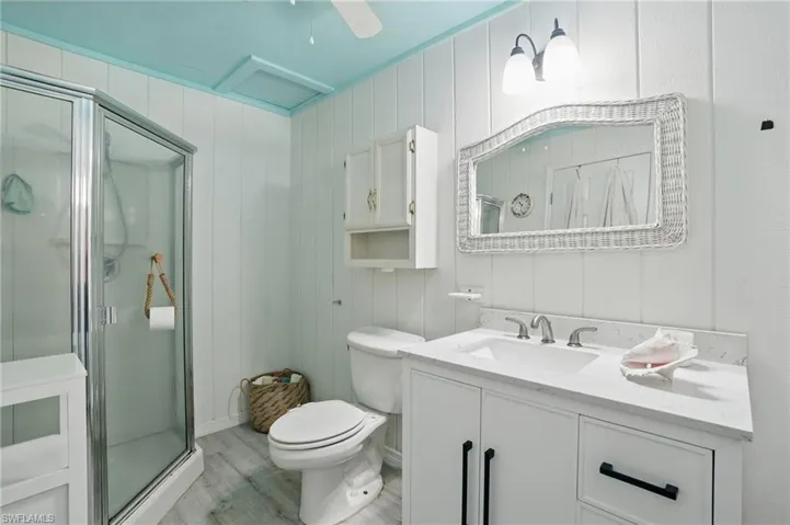 2nd Full Bathroom
