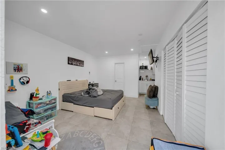 2617  53rd W ST, Lehigh Acres, FL 33971