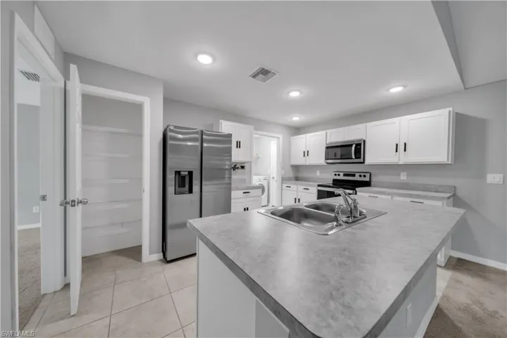 2617  53rd W ST, Lehigh Acres, FL 33971