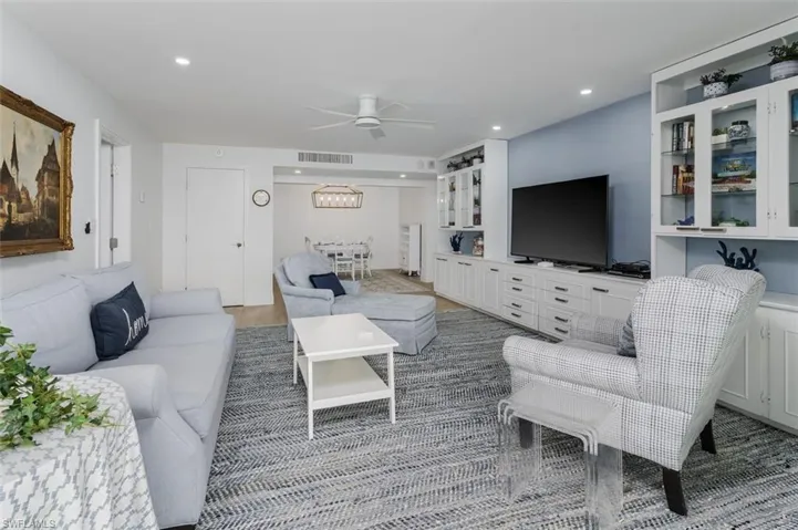 3420 Gulf Shore Blvd N 14, Naples, Florida 34103
