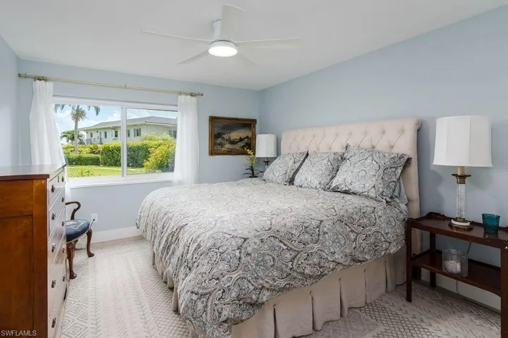 3420  Gulf Shore N BLVD, Naples, FL 34103