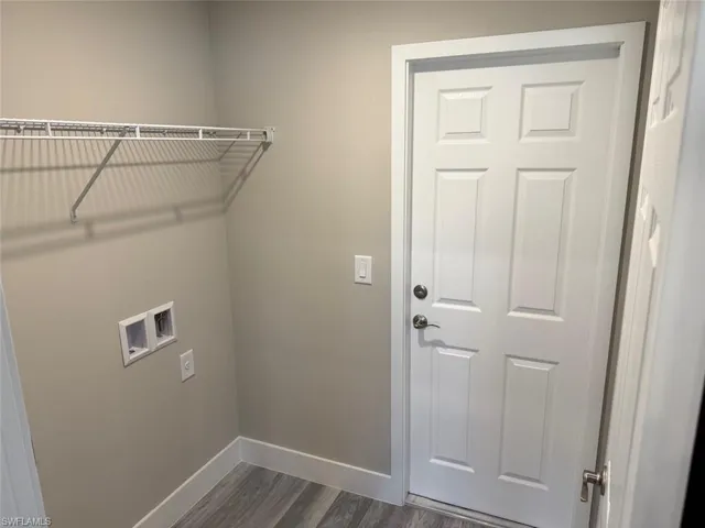 809 Poinsettia Ave, Lehigh Acres Fl 33972