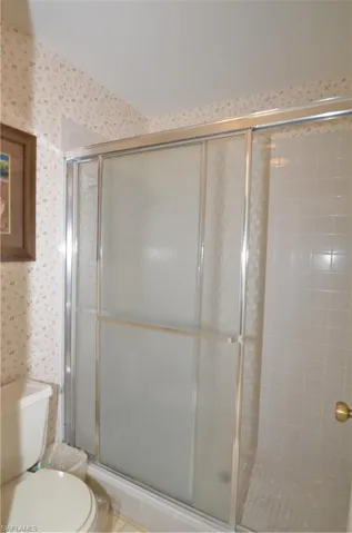 10682 Gulfshore Dr 304 C, Naples, Florida 34108