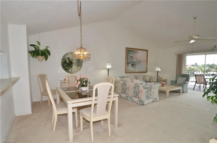 10682 Gulfshore Dr 304 C, Naples, Florida 34108