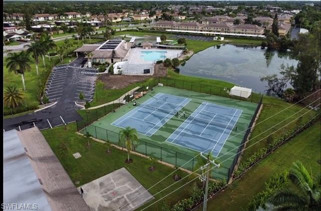 Tennis