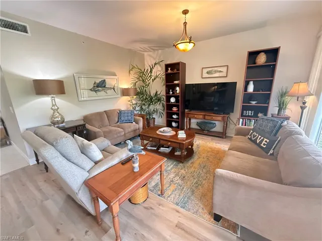 10540 Amiata Way 302, Fort Myers, Florida 33913