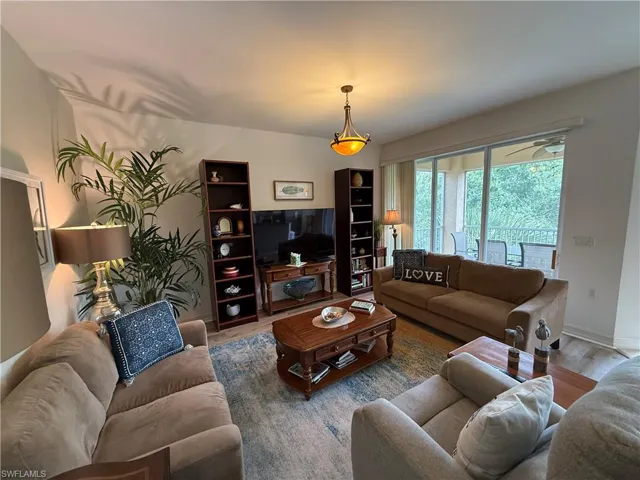 10540 Amiata Way 302, Fort Myers, Florida 33913