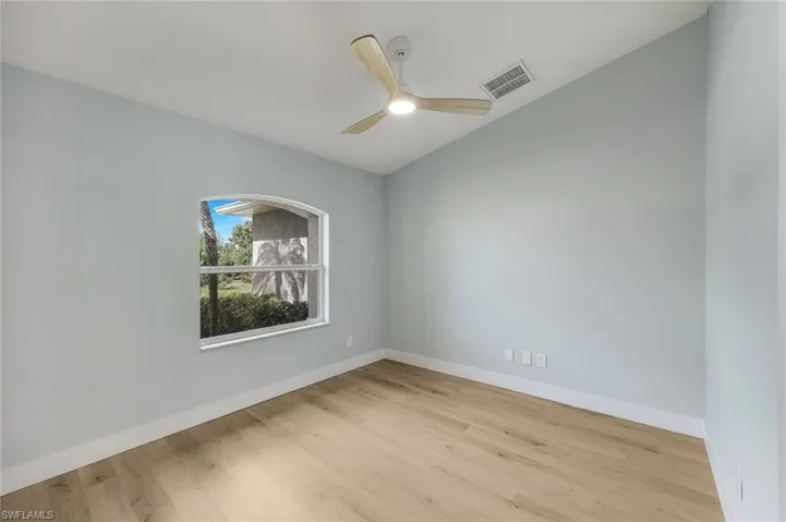 1721 SW 10th PL, CAPE CORAL FL 33991