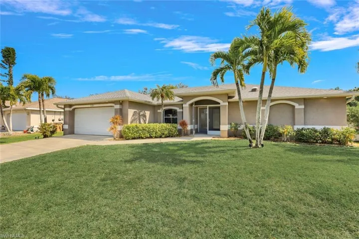 1721 SW 10th PL, CAPE CORAL FL 33991