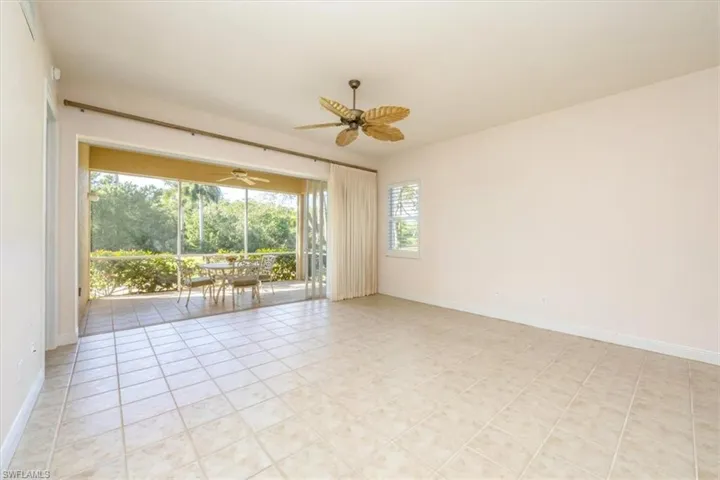 4700  Yacht Harbor  DR, Naples, FL 34112