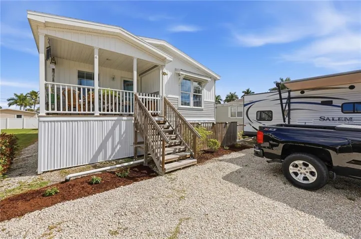 13110 Point Breeze Dr, Fort Myers, Florida 33908