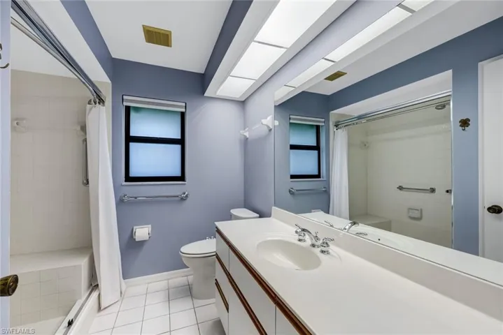 509 Cypress Way E, Naples, Florida 34110