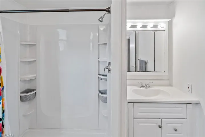 17 Saint Raphael Dr, Naples, Florida 34112