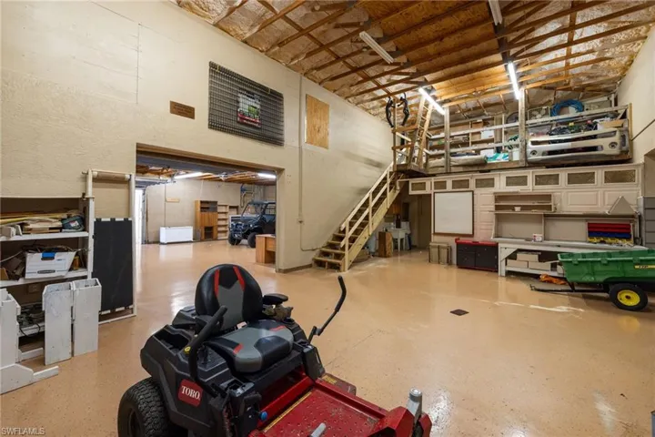 Temp Controlled Workshop Garage