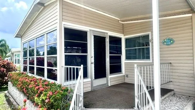 5526 Miles Standish Ln, North Fort Myers, Florida 33917