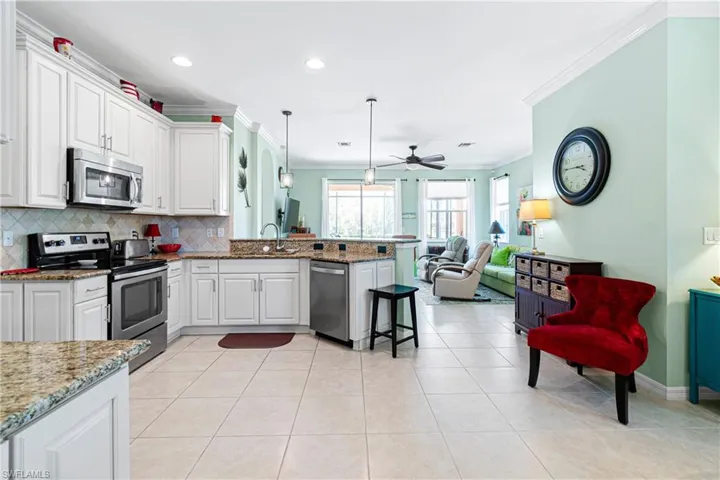 10700  Cetrella  DR, Fort Myers, FL 33913