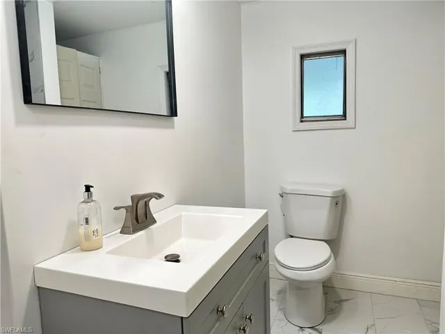 14508 Plymouth Bend, North Fort Myers, Florida 33917