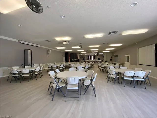 14508 Plymouth Bend, North Fort Myers, Florida 33917
