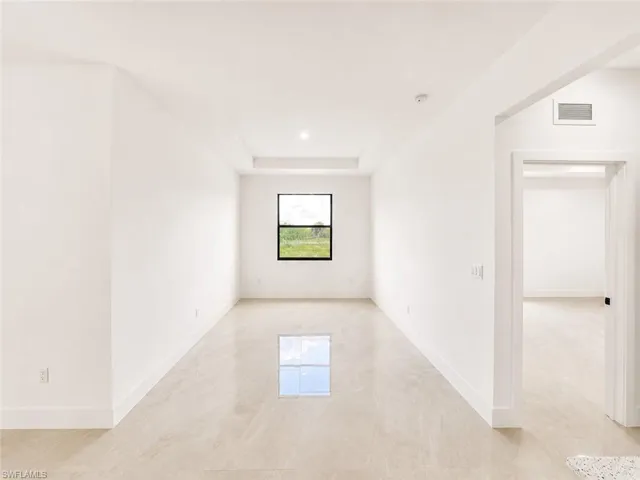 8022 Sunrise Cir, Labelle, Florida 33935