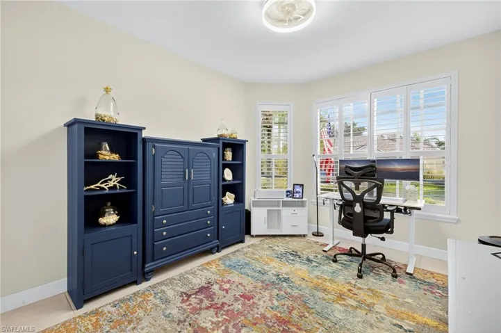 bedroom/office