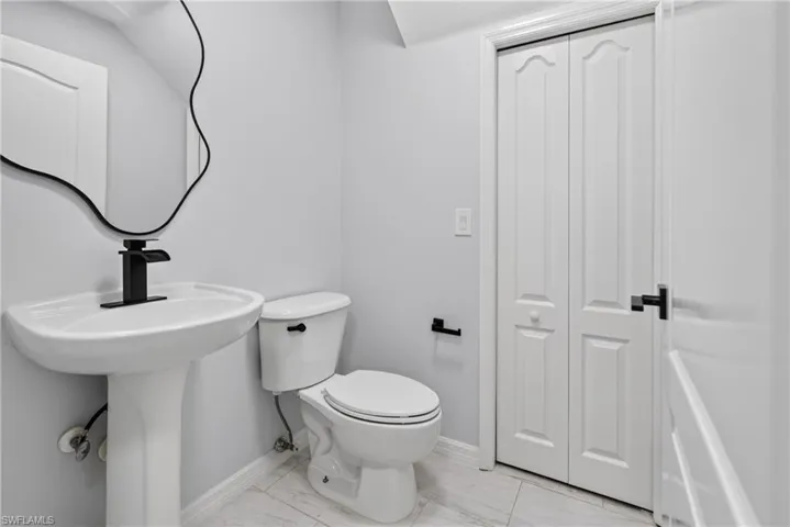 9470 Ivy Brook Run 806, Fort Myers, Florida 33913