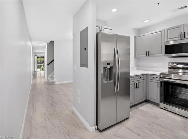 9470 Ivy Brook Run 806, Fort Myers, Florida 33913