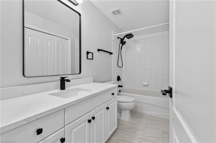 9470 Ivy Brook Run 806, Fort Myers, Florida 33913