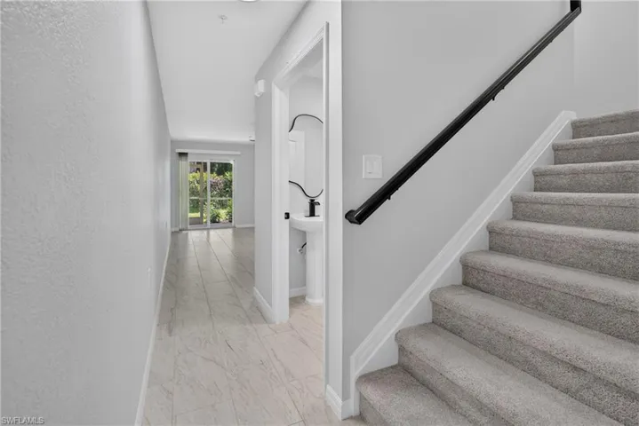 9470 Ivy Brook Run 806, Fort Myers, Florida 33913