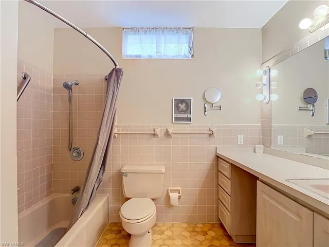 1625 Silverwood Ct, North Fort Myers, Florida 33903