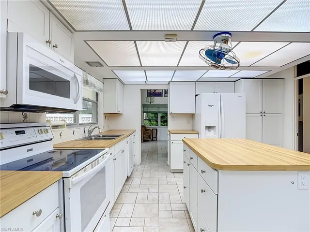 1625 Silverwood Ct, North Fort Myers, Florida 33903