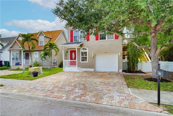 434 Leawood Cir, Naples, Florida 34104