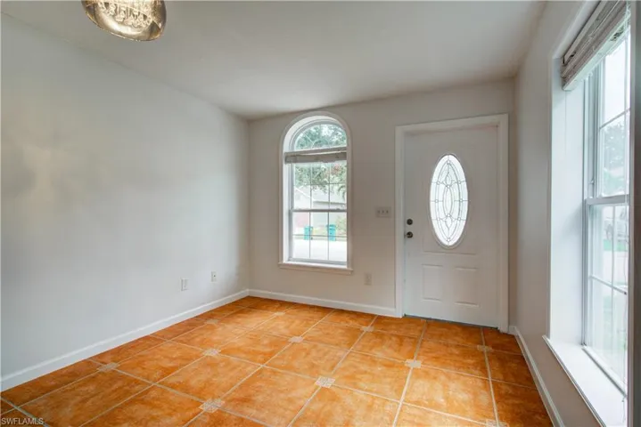 434 Leawood Cir, Naples, Florida 34104