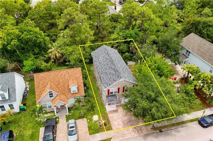 434 Leawood Cir, Naples, Florida 34104