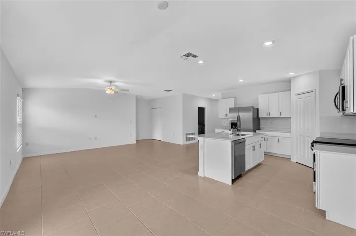 1407 10th Ave, Cape Coral, Florida 33993